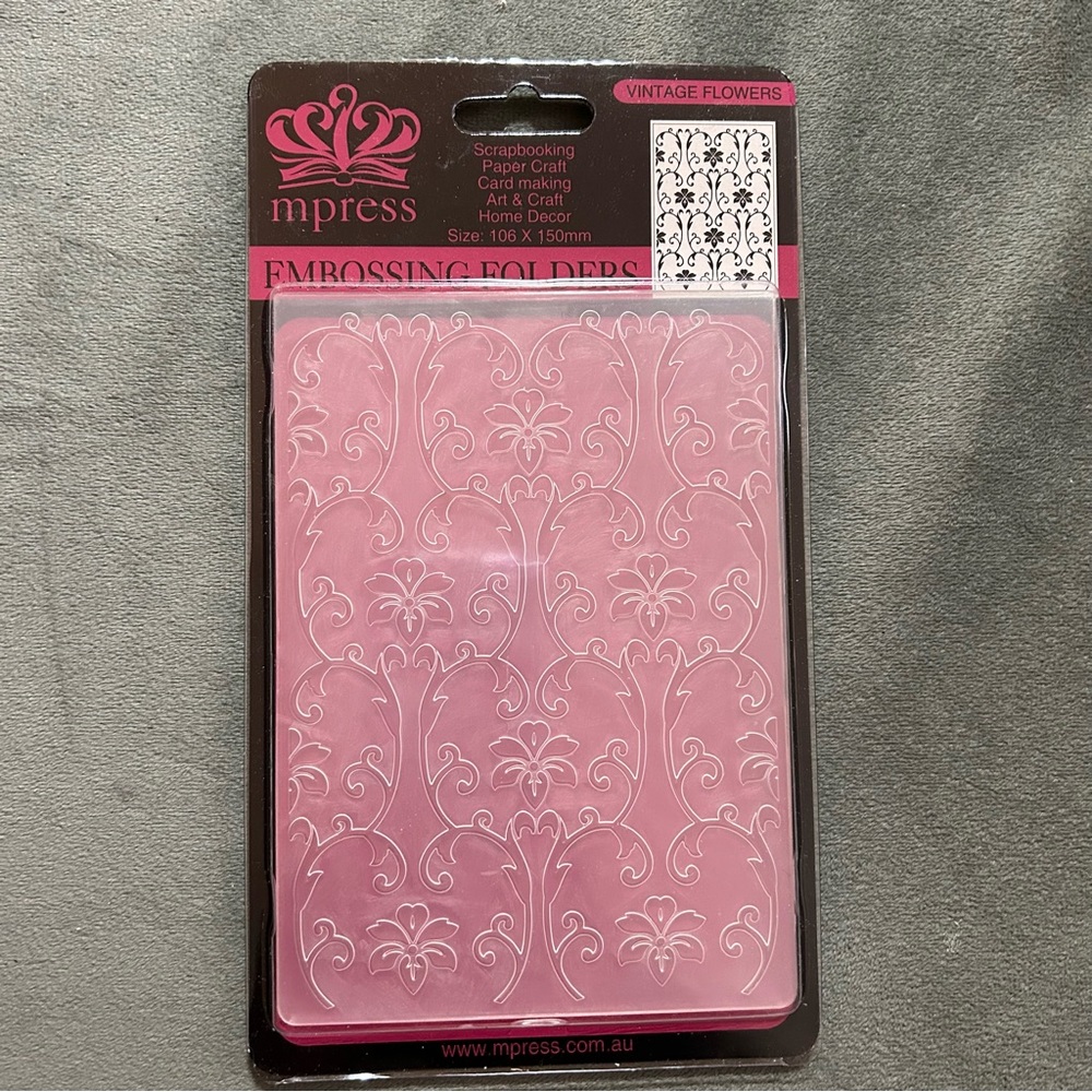 mpress 4 x 6 embossing folder - VINTAGE FLOWERS
